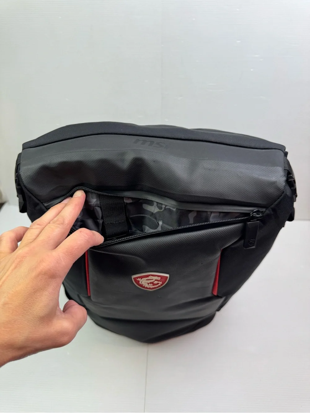 MSI Urban Raider Backpack True Gaming 17